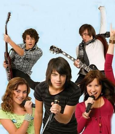CAMP-ROCK-camp-rock-1875427-379-441.jpg